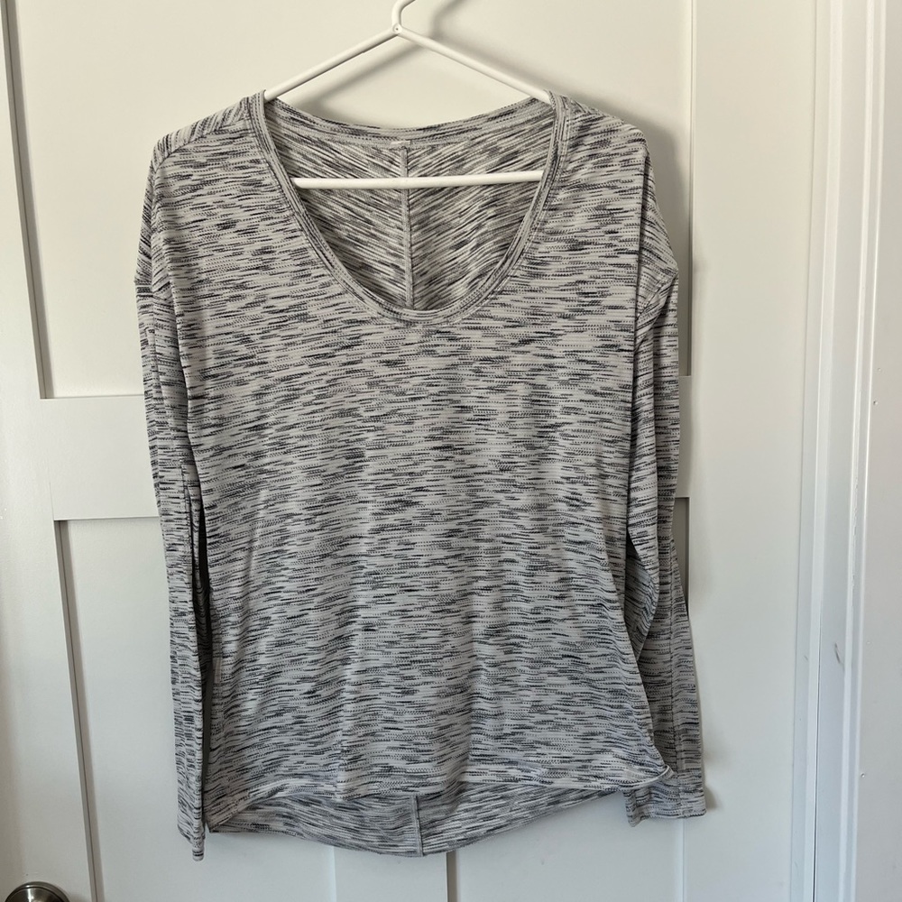 Lululemon long sleeve shirt